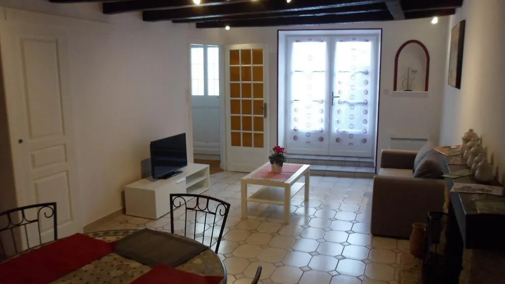 Les Calaubys Villa Huriel 0*,  France