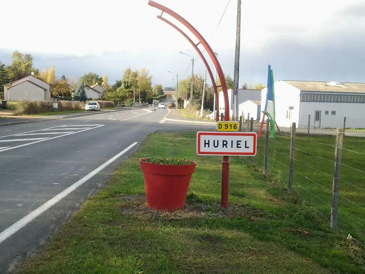 Les Calaubys Villa Huriel 0*,  France