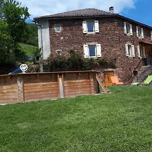 Les Paredous Hébergement de vacances Broquies